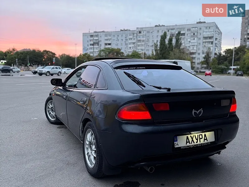Mazda 323