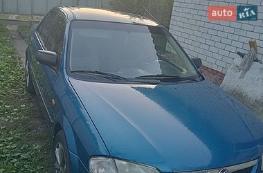 Седан Mazda 323 1999 в Чернігові