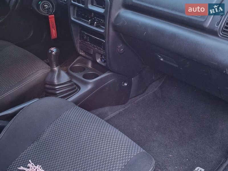 Хетчбек Mazda 323 1994 в Києві