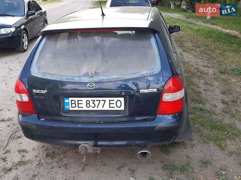 Mazda 323 1998