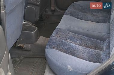 Седан Mazda 323 1998 в Вознесенську фото 3 Седан Mazda 323 1998 в Вознесенську