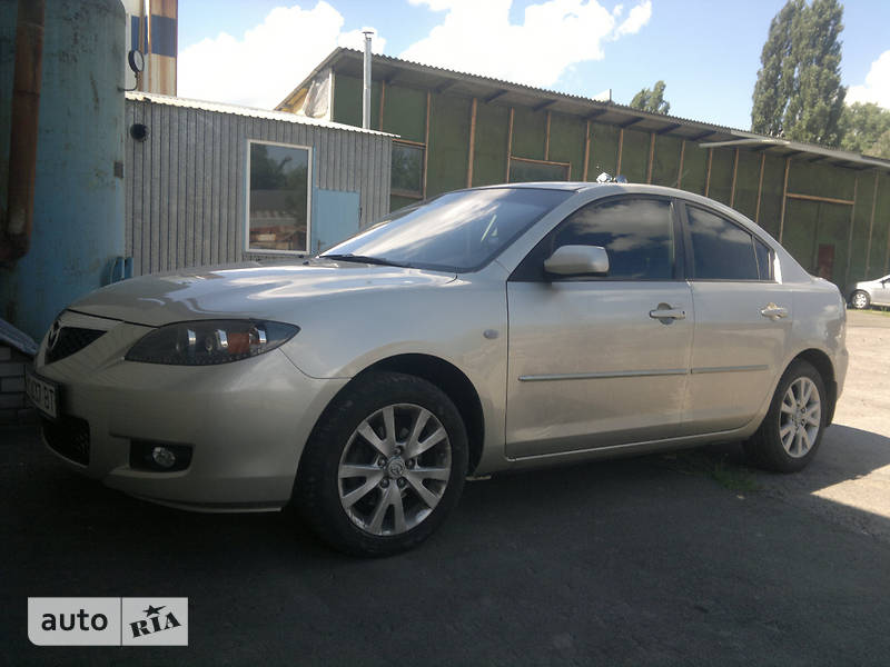 Седан Mazda 3 2007 в 