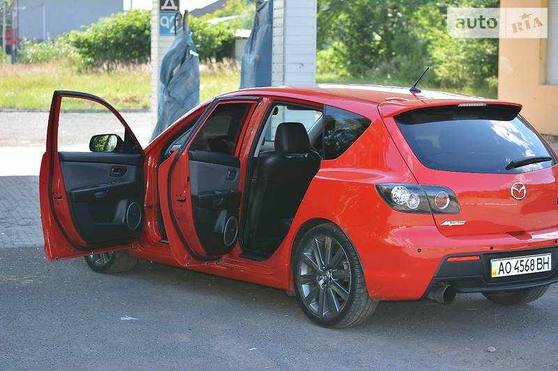 Хэтчбек Mazda 3 2007 в Мукачево