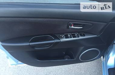 Хэтчбек Mazda 3 2007 в 
