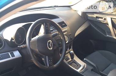 Седан Mazda 3 2010 в Чернигове