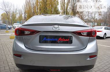 Седан Mazda 3 2015 в Одессе