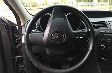 Седан Mazda 3 2012 в Запорожье