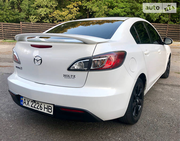 Седан Mazda 3 2009 в Харкові