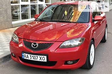 Седан Mazda 3 2005 в 