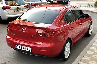 Седан Mazda 3 2005 в 