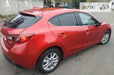 Хэтчбек Mazda 3 2014 в Киеве