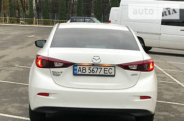 Седан Mazda 3 2016 в Виннице