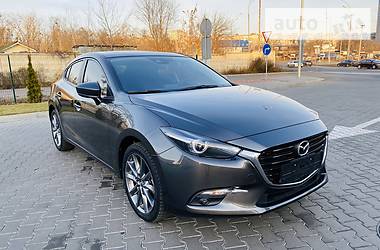 Хетчбек Mazda 3 2018 в Києві