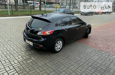 Хэтчбек Mazda 3 2011 в Киеве