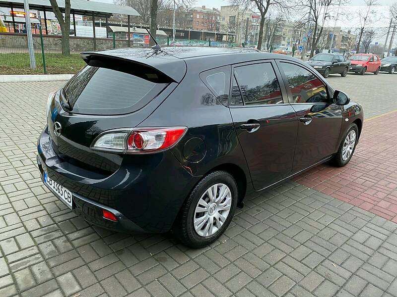 Хетчбек Mazda 3 2011 в Києві