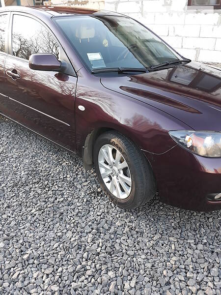 Седан Mazda 3 2007 в Умані