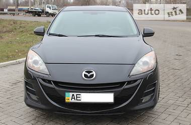 Седан Mazda 3 2010 в 
