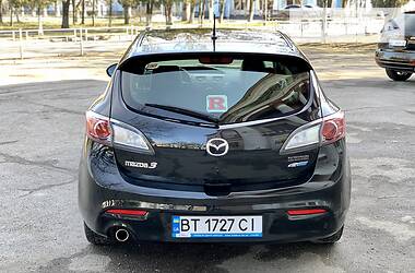 Хэтчбек Mazda 3 2012 в Херсоне