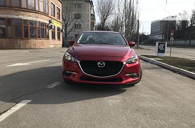 Седан Mazda 3 2016 в Бердянске