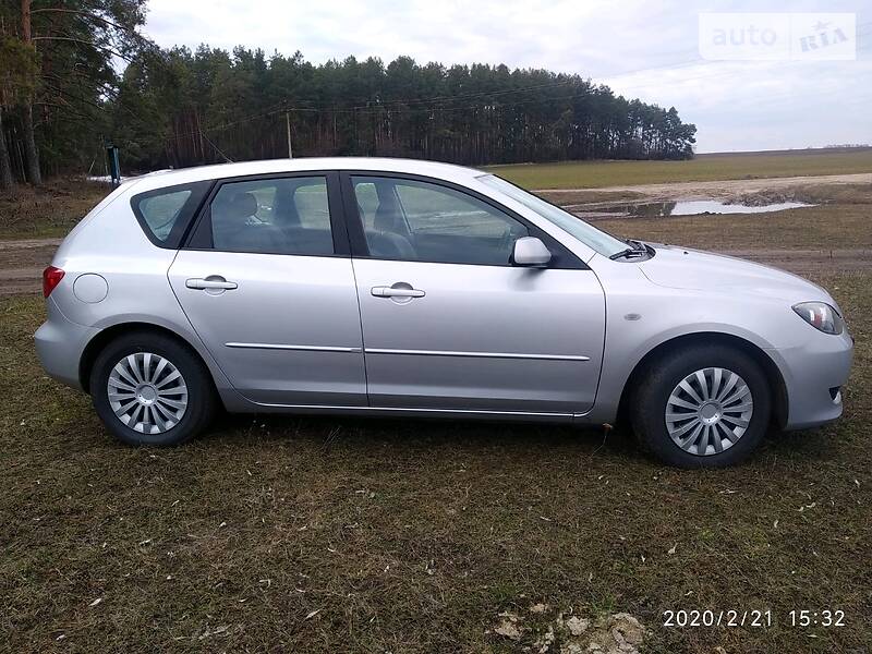 Хетчбек Mazda 3 2004 в Кобеляках