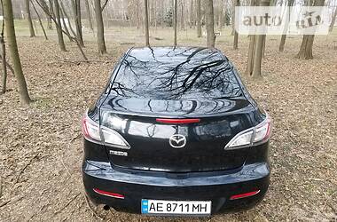 Седан Mazda 3 2011 в Днепре