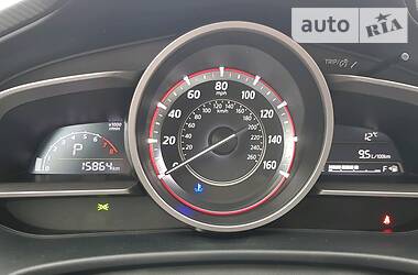 Седан Mazda 3 2016 в 