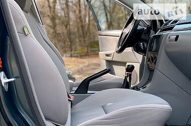 Хетчбек Mazda 3 2005 в 