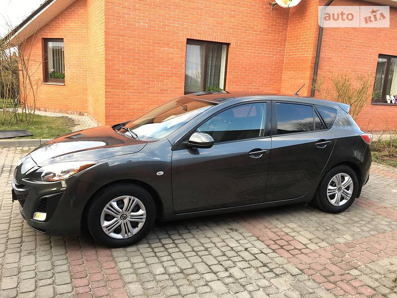 Хетчбек Mazda 3 2011 в Луцьку