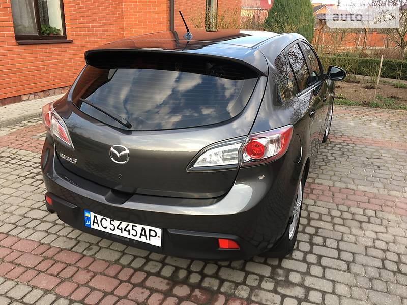 Хетчбек Mazda 3 2011 в Луцьку
