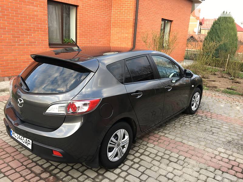 Хетчбек Mazda 3 2011 в Луцьку