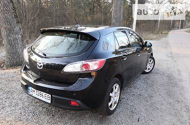 Хэтчбек Mazda 3 2011 в Житомире