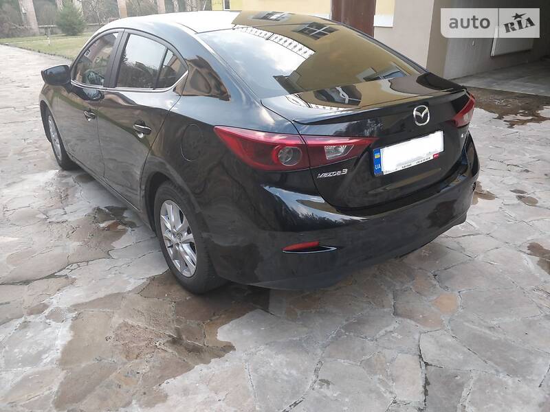 Седан Mazda 3 2018 в Києві
