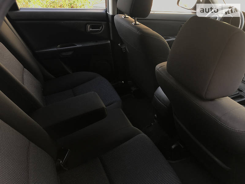 Хетчбек Mazda 3 2005 в Харкові