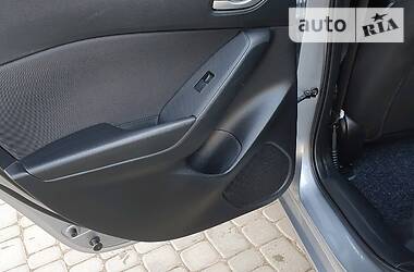 Седан Mazda 3 2015 в 