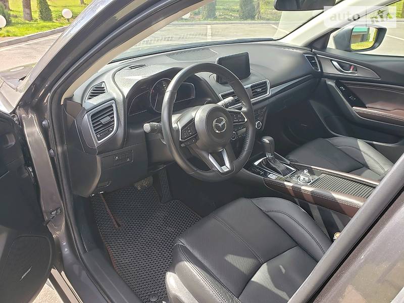 Хетчбек Mazda 3 2018 в Києві