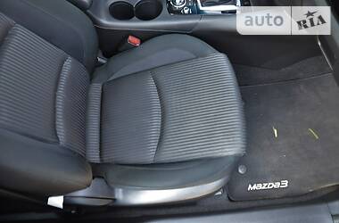 Хетчбек Mazda 3 2016 в 