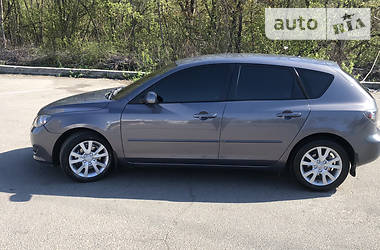 Хетчбек Mazda 3 2006 в 