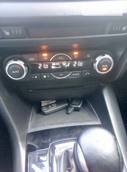 Хетчбек Mazda 3 2014 в Хмельницькому
