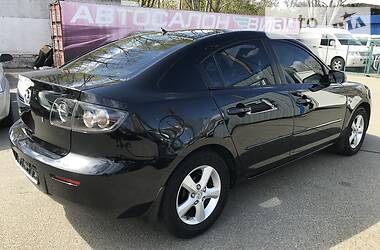 Седан Mazda 3 2006 в 