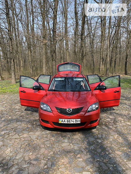 Хетчбек Mazda 3 2006 в Жашківу