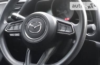 Седан Mazda 3 2017 в 