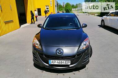 Седан Mazda 3 2010 в 