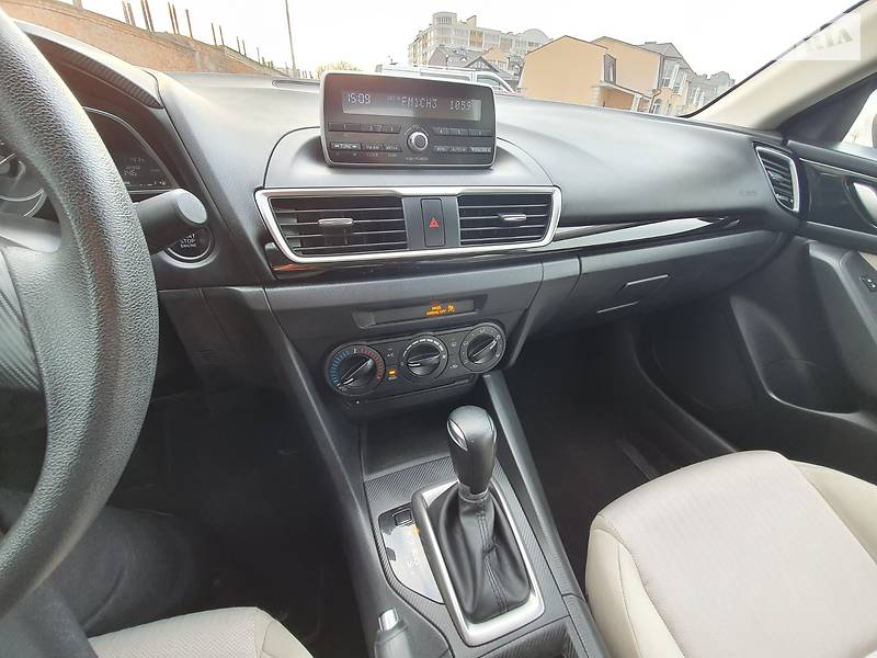 Седан Mazda 3 2014 в Києві