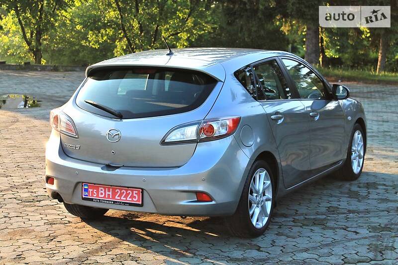 Хетчбек Mazda 3 2012 в Дубні