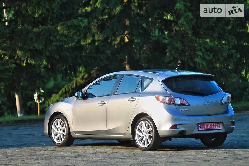 Хетчбек Mazda 3 2012 в Дубні