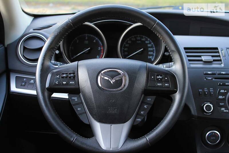 Хетчбек Mazda 3 2012 в Дубні