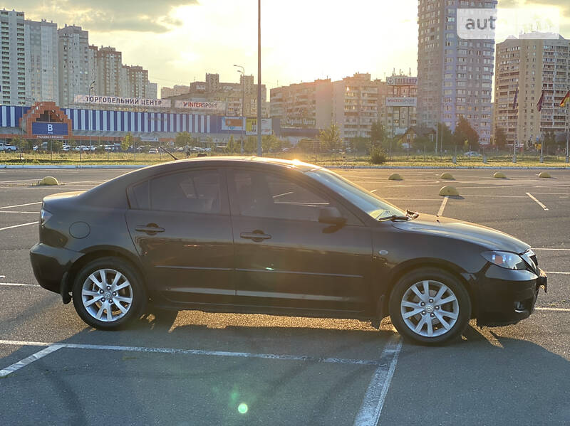 Седан Mazda 3 2007 в Києві