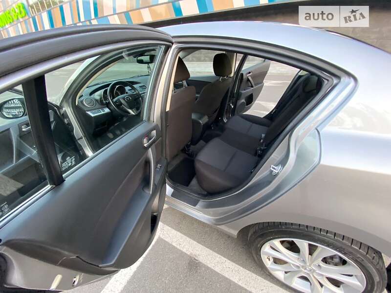 Седан Mazda 3 2010 в Києві фото 11 Седан Mazda 3 2010 в Києві