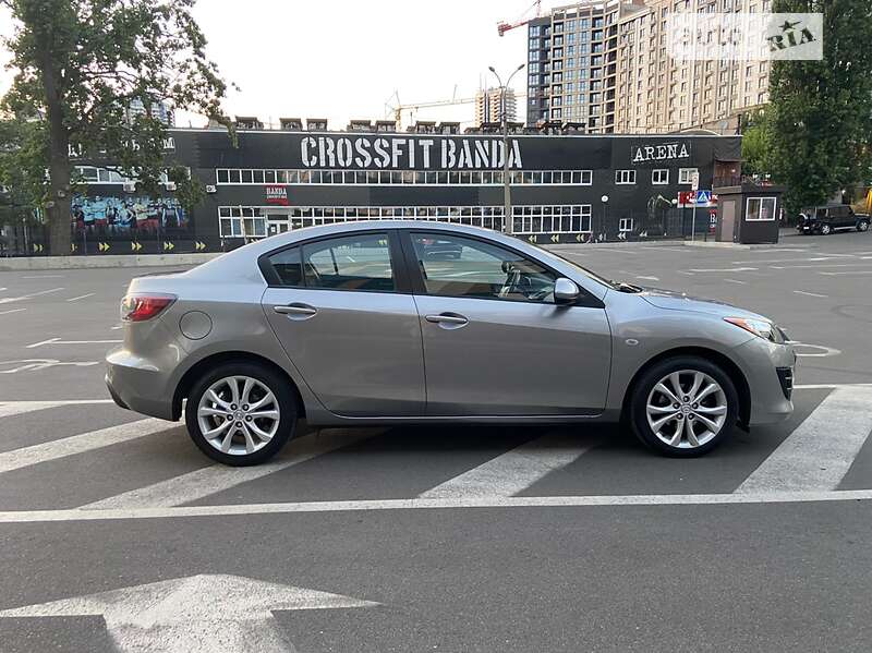 Седан Mazda 3 2010 в Києві фото 3 Седан Mazda 3 2010 в Києві