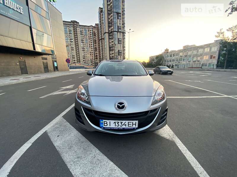 Седан Mazda 3 2010 в Києві фото 2 Седан Mazda 3 2010 в Києві